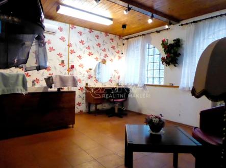 p1030313.jpg | Pronájem - obchodní prostor, 20 m²