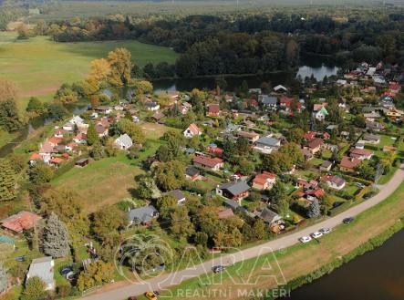 4k.00-00-48-21.still012.jpg | Prodej - pozemek pro bydlení, 992 m²