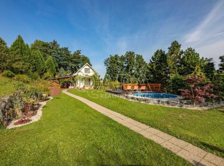 fotografie | Prodej - pozemek pro bydlení, 2 043 m²