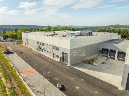 fotografie | Pronájem - skladovací prostor, 2 704 m²