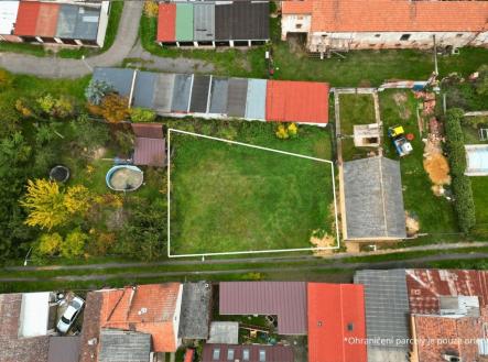 hranice-jsou-vyznaceny-pouze-orientacne.2-1.jpg | Prodej - pozemek pro bydlení, 471 m²