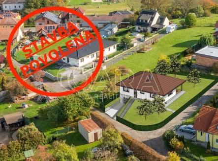 bavoryne-01.jpg | Prodej - pozemek pro bydlení, 741 m²