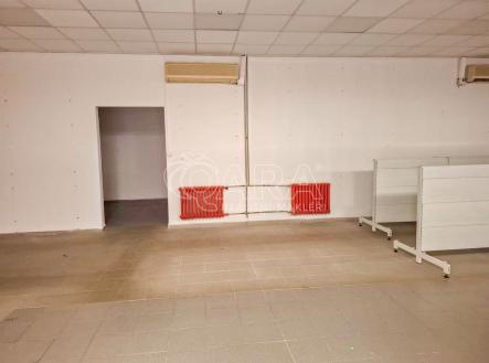 fotografie | Pronájem - obchodní prostor, 40 m²