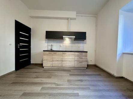 Pronájem bytu, 2+kk, 40 m² obrázek