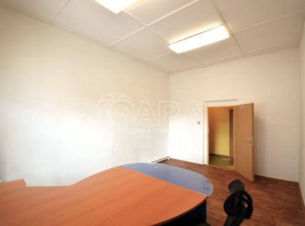 kosmonosy-pronajem-kancelar-mlada-boleslav-www-osobnirealitnimakler-cz-ondrej-kucera-4.jpg | Pronájem - kanceláře, 18 m²