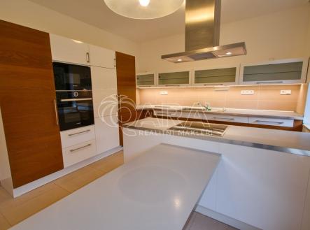 img-4870.jpg | Pronájem - dům/vila, 417 m²