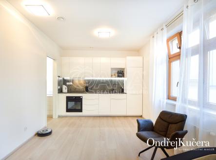 byt-kratka-014.jpg | Pronájem bytu, 2+kk, 45 m²