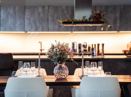 aj-03691-obyvak.jpg | Pronájem bytu, 5+kk, 335 m²