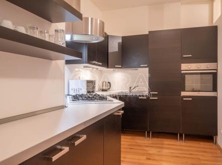 dlc-0464-hdr.jpg | Pronájem bytu, 2+kk, 55 m²