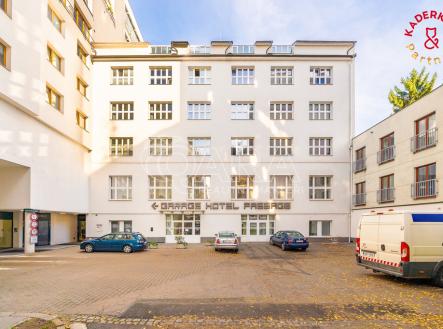 kaderkovi-33.jpg | Prodej - obchodní prostor, 172 m²