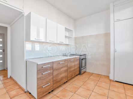 Pronájem bytu, 3+1, 74 m²