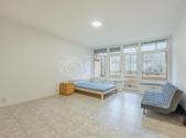 Pronájem bytu, 1+kk, 32 m²