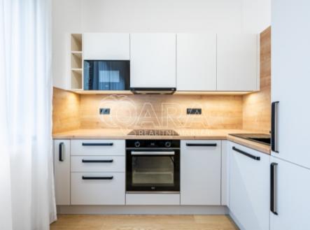 2025-09-26-120877-hdr.jpg | Pronájem bytu, 1+kk, 35 m²