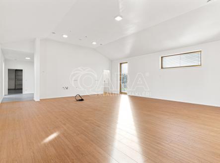 studiobarak-3.jpg | Prodej - dům/vila, 218 m²