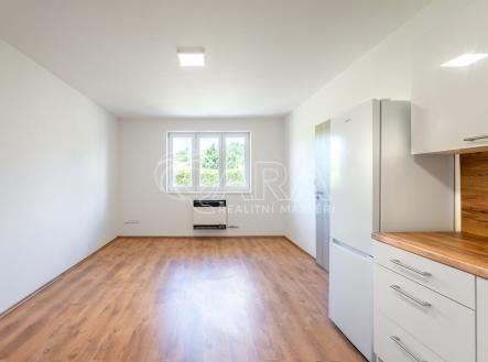 letovice-garsonka-vpravo-07.jpg | Prodej bytu, 1+kk, 33 m²