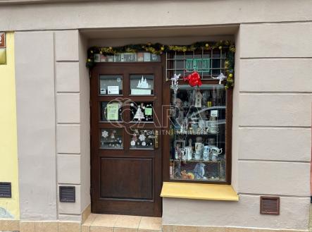 komercni-nj-01.jpeg | Pronájem - obchodní prostor, 19 m²