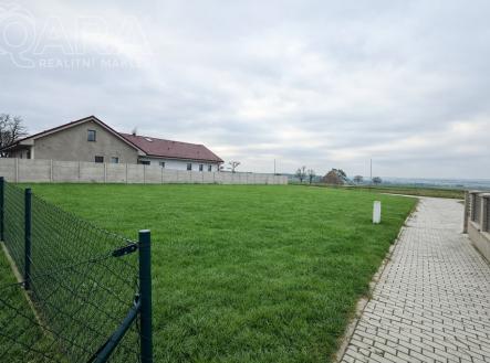 pozemek-osluchov-1.png | Prodej - pozemek pro bydlení, 1 008 m²