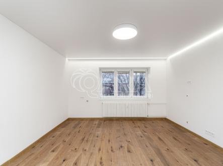 cdp09827-edit.jpg | Pronájem bytu, 2+1, 50 m²