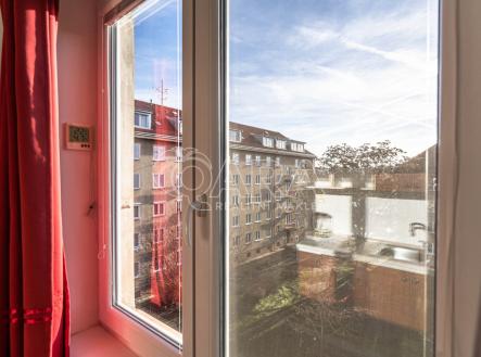 mh7-6350.jpg | Pronájem bytu, 1+1, 30 m²