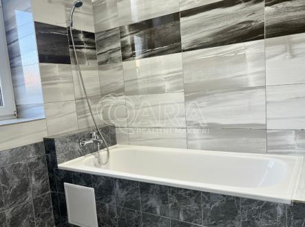 koupelna-4.png | Pronájem bytu, 2+1, 82 m²