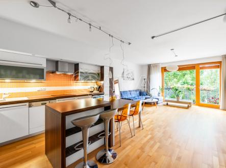 2025-09-23-120668-hdr.jpg | Pronájem bytu, 2+kk, 94 m²