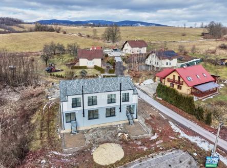 dji-20260215144805-0470-d.jpg | Prodej - dům/vila, 264 m²