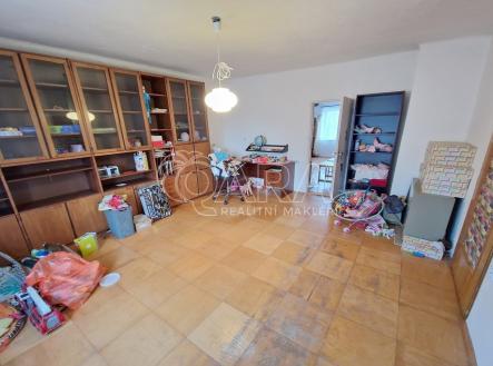 pokoj | Pronájem - dům/vila, 81 m²