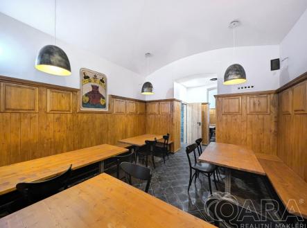 hlavni-2.jpg | Pronájem - restaurace, 128 m²