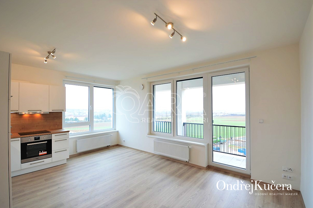 byt-drnovska-www.osobnirealitnimakler.cz-02.jpg