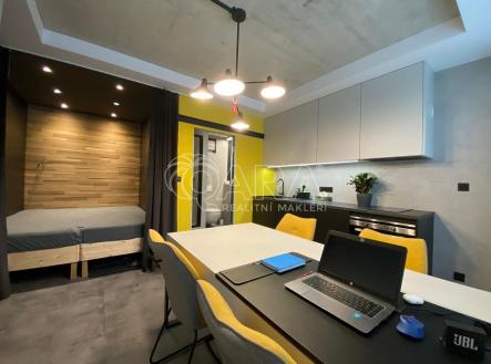 whatsapp-image-2024-05-31-at-22-25-14-1.jpeg | Prodej bytu, atypický, 95 m²