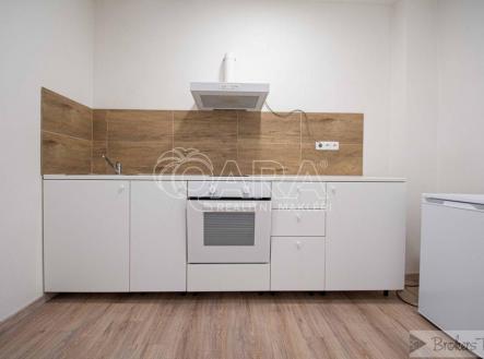 Pronájem bytu, 1+1, 30 m² obrázek