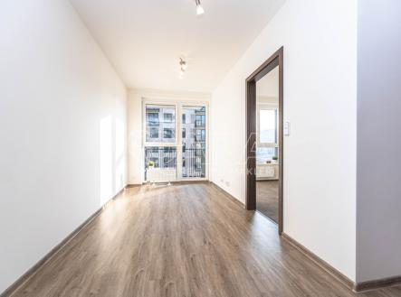 mh7-8158.jpg | Pronájem bytu, 2+kk, 38 m²