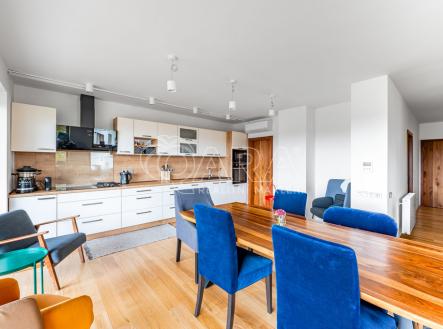 2023-12-14-60461-hdr.jpg | Pronájem - dům/vila, 393 m²