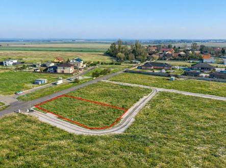 d91a68d735dbfcb1fe48fc124cf70e681211c4bb1eba61845cdbe36a51b6d5ff.png | Prodej - pozemek pro bydlení, 857 m²