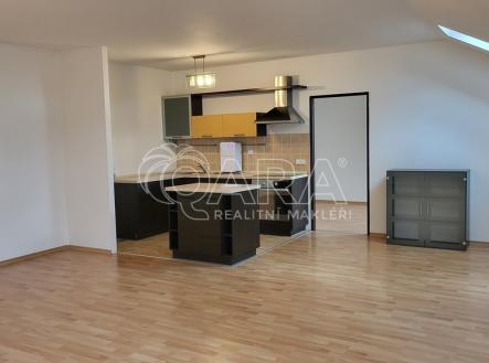 obrazek-whatsapp-2025-07-08-v-16.51.40-81acd824.jpg | Pronájem bytu, 2+kk, 79 m²