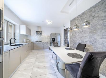 fotografie | Prodej - dům/vila, 164 m²