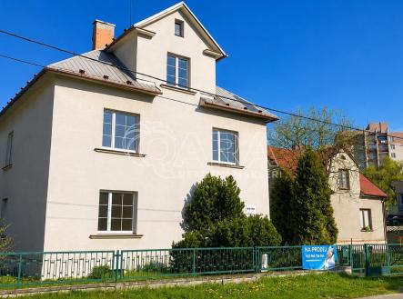 dum od cesty1.jpeg | Prodej - dům/vila, 200 m²
