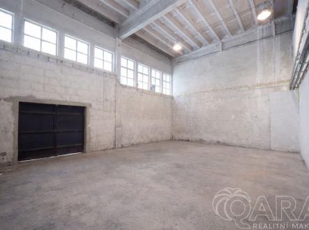 fotografie | Prodej - výrobní prostor, 665 m²