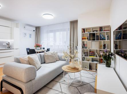 fotografie | Prodej bytu, 3+kk, 66 m²