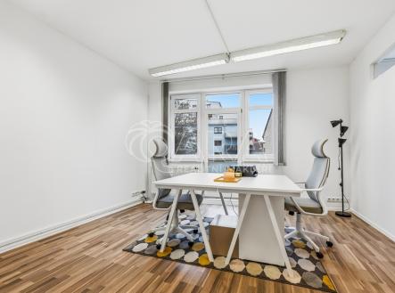 Oddělená kancelář | Pronájem - kanceláře, 58 m²