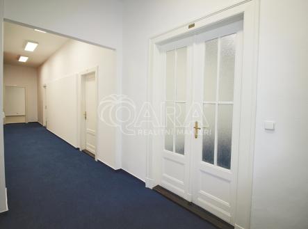 img-6373-1.jpg | Pronájem - kanceláře, 143 m²