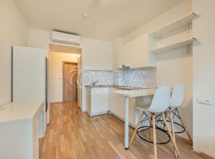 fotografie | Prodej bytu, 1+kk, 25 m²