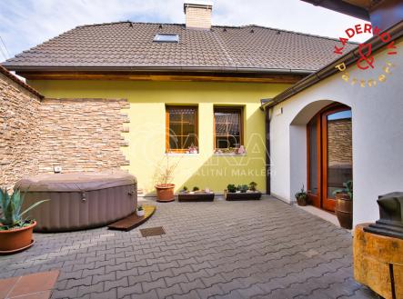 dsc08080.jpeg | Prodej - dům/vila, 167 m²