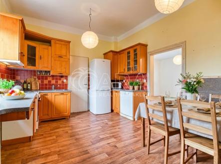 kuchyne.jpeg | Prodej - dům/vila, 193 m²