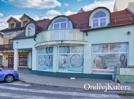 24-domy-kladno-www-osobnirealitnimakler-cz-ondrej-kucera.jpg | Prodej - nájemní dům, 222 m²