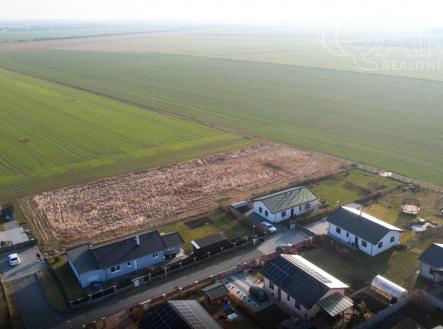 pozemek-sternberk-fp.jpg | Prodej - pozemek pro bydlení, 3 788 m²