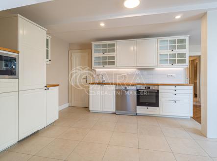 27.jpg | Pronájem bytu, 4+kk, 158 m²