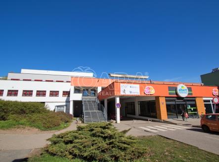 pohled-na-oc.jpg | Pronájem - obchodní prostor, 55 m²