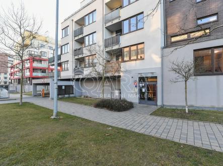 www.realitysemeradova.cz | Pronájem bytu, 2+kk, 50 m²
