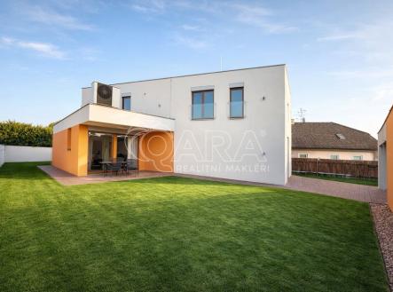 Pronájem - dům/vila, 277 m² obrázek